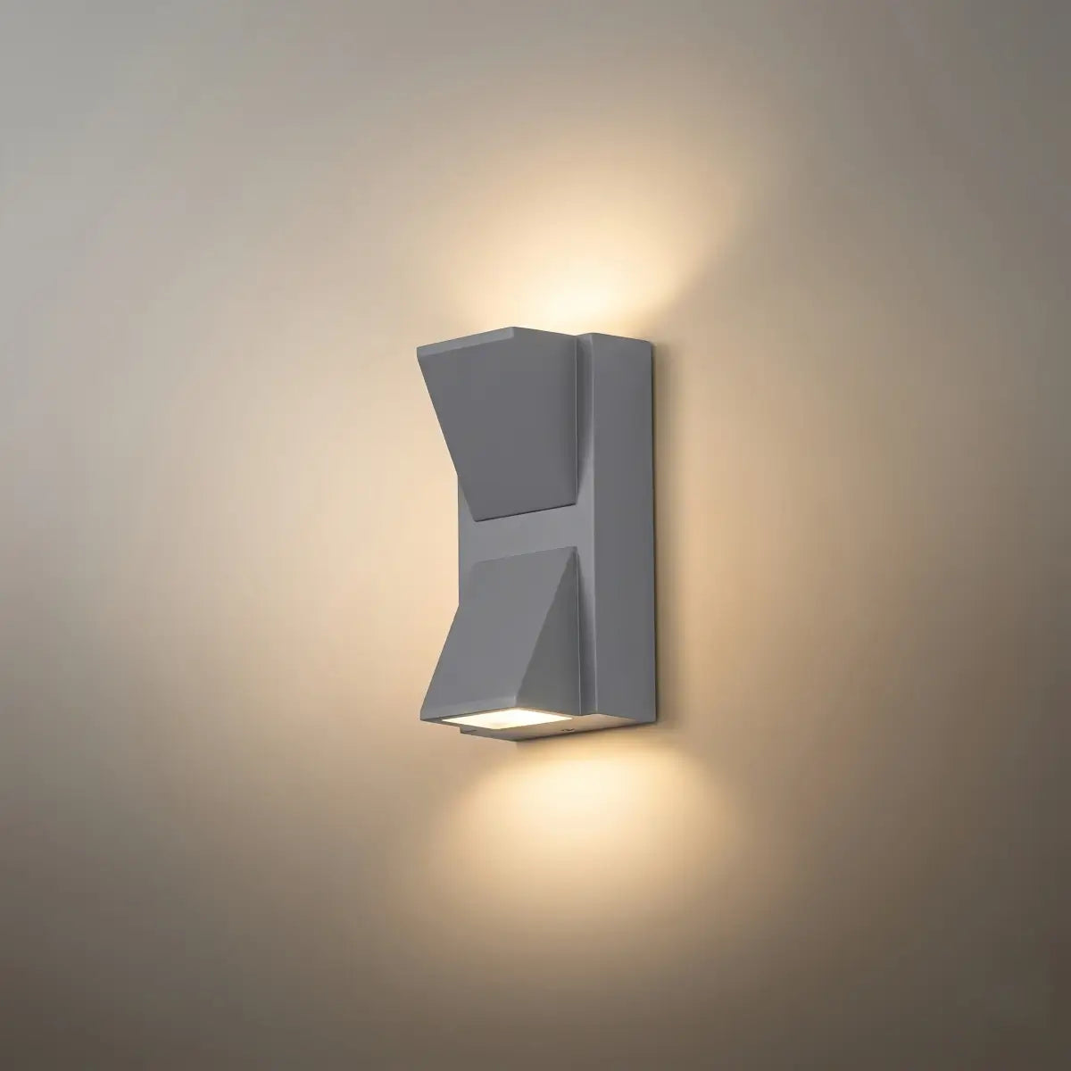Industrial_Outdoor_Wall_Lamp